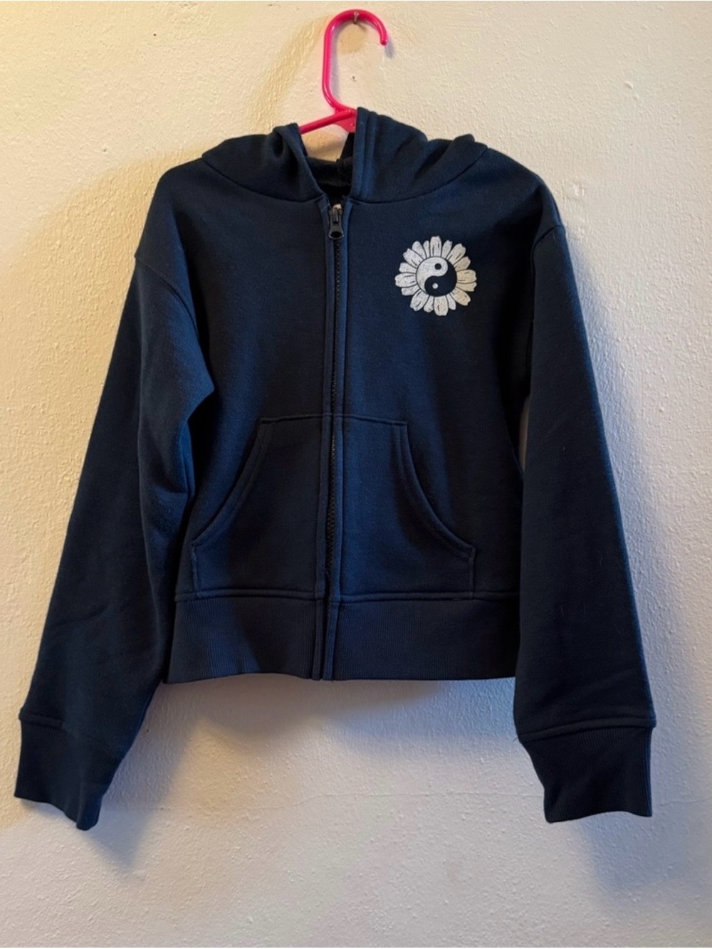 SO Girls Navy Blue Yin Yang Daisy Graphic Zip Up Hoodie Size XS (6/6X)